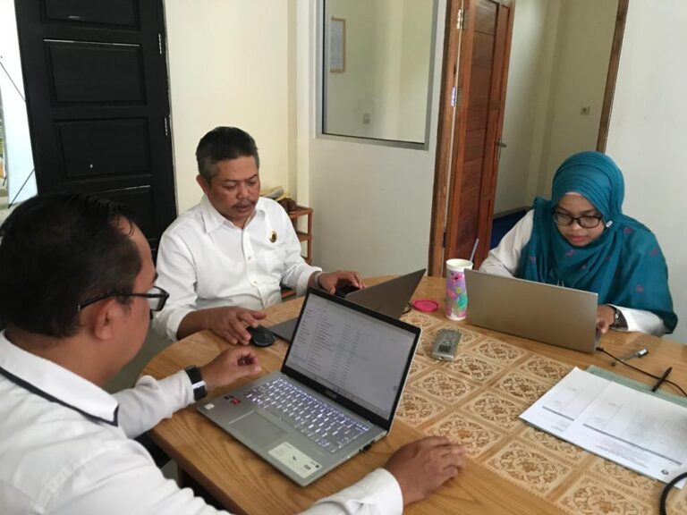 SIAPKAN AMI, LPM LAKSANAKAN REVIEW INSTRUMEN