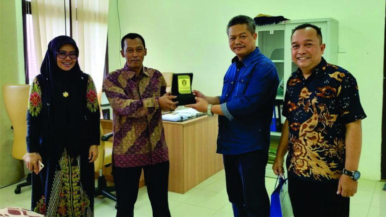 BENCHMARKING LPM IAIN PONTIANAK KE UIN AR-RANIRY ACEH DALAM RANGKA PENINGKATAN STATUS AKREDITASI PERGURUAN TINGGI