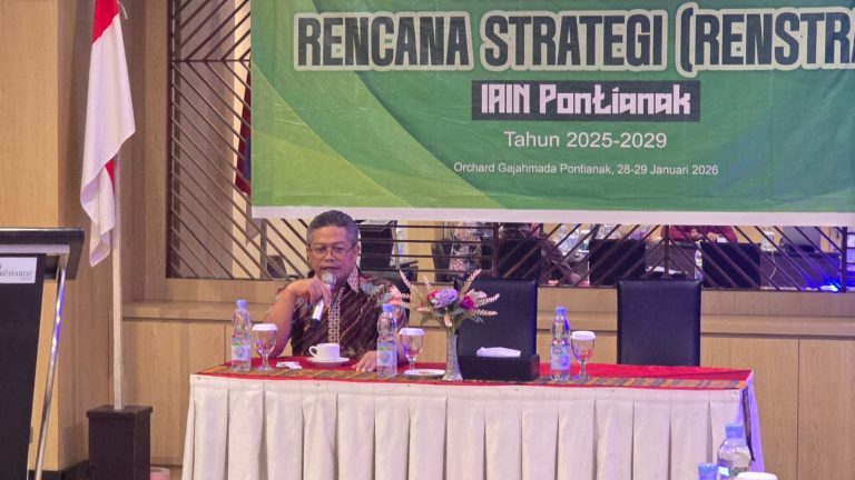 MATANGKAN PERSIAPAN RAKER, KETUA LPM PIMPIN FINALISASI RENSTRA IAIN PONTIANAK 2025–2029