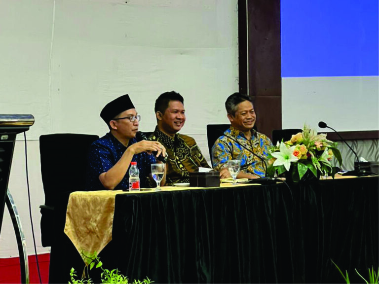KETUA LPM IAIN PONTIANAK MENJADI NARASUMBER DALAM WORKSHOP PENGUATAN SISTEM PENJAMINAN MUTU INTERNAL (SPMI) DAN AUDIT MUTU INTERNAL (AMI)
