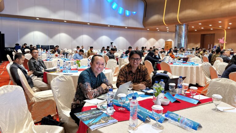 MEMPERKUAT MUTU PENDIDIKAN TINGGI KEAGAMAAN, LPM IAIN PONTIANAK HADIRI LAUNCHING LAMGAMA DI JAKARTA