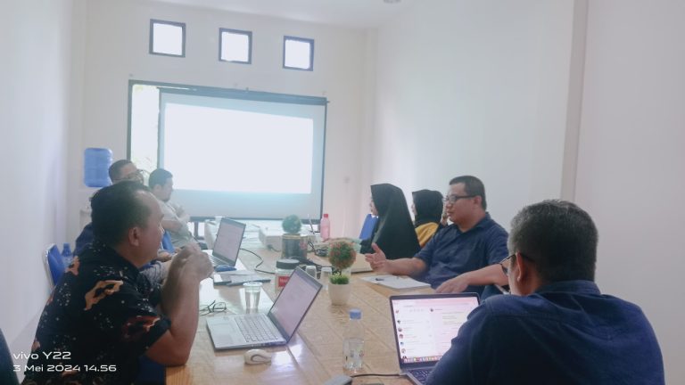 MENGOPTIMALKAN PENGELOLAAN ANGGARAN: LPM IAIN PONTIANAK MENGADAKAN RAPAT PENYUSUNAN ANGGARAN TAHUN 2025
