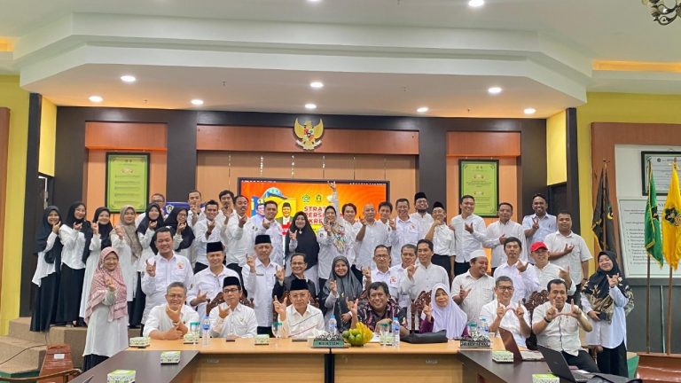 PENDAMPINGAN AKREDITASI PERPUSTAKAAN IAIN PONTIANAK: MENUJU LAYANAN BERKUALITAS