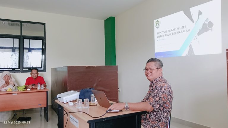 Prof. Edi Kurnanto Soroti Solusi Barak Militer-3