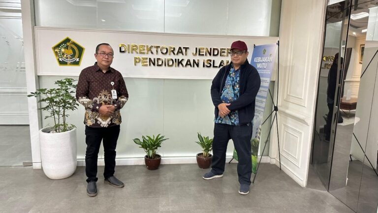 LPM IAIN PONTIANAK KONSULTASIKAN USULAN PEMBUKAAN PROGRAM STUDI DAN ALIH BENTUK MENJADI UIN KE KEMENTERIAN AGAMA