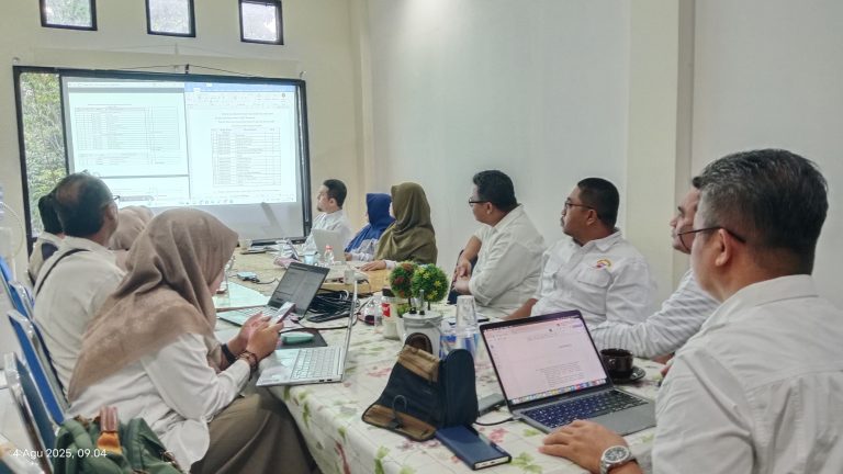 BAHAS SINKRONISASI KURIKULUM, LPM TEKANKAN KEPATUHAN PADA PEDOMAN NASIONAL PENDIDIKAN TINGGI